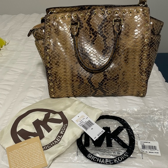 Michael Kors Selma Stud Sand Python Shoulder Bag - Picture 1 of 3